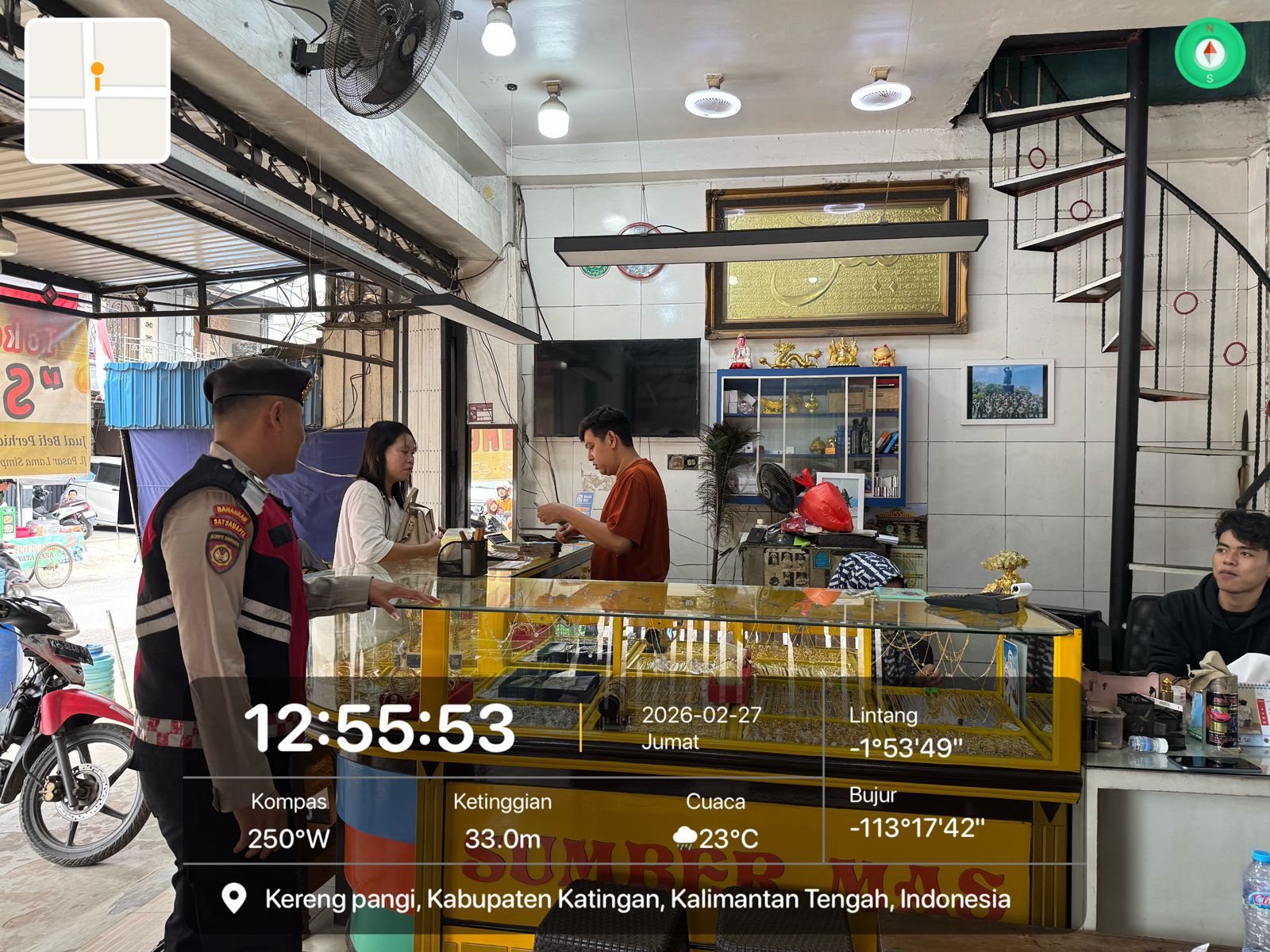 Personel Samapta Laksanakan Patroli Siang, Antisipasi Gangguan Kamtibmas.