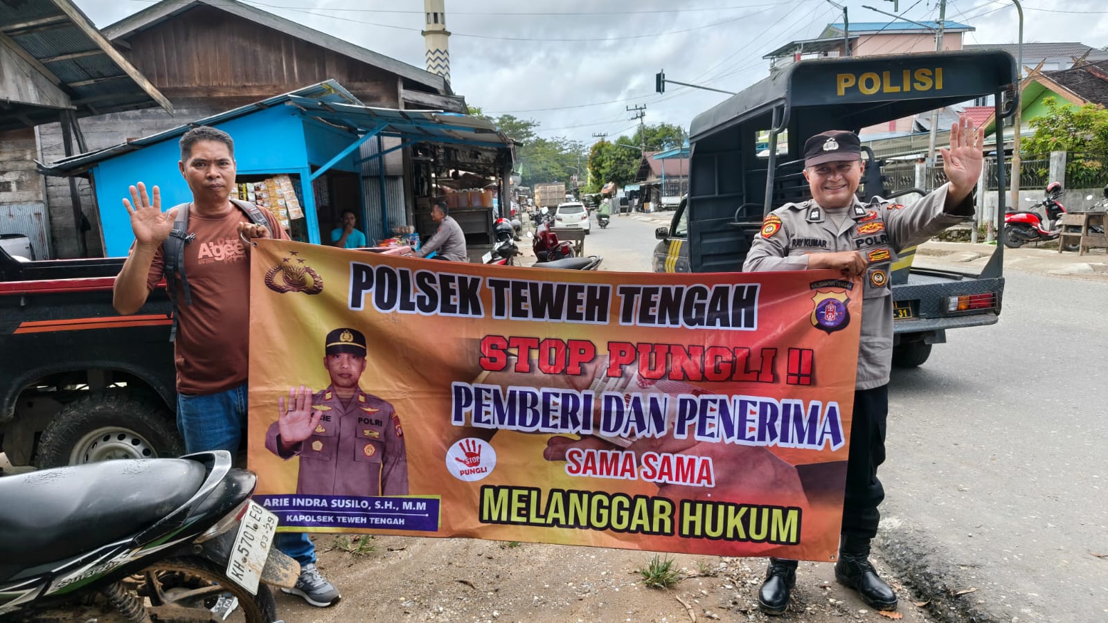 Putus Tindak Pelanggaran Pungli, Personel Polsek Teweh Tengah Himbau Stop Pungli ke Warga