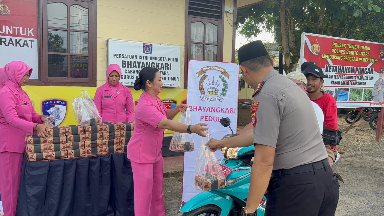 Polsek Teweh Timur Gelar Pembagian Takjil dan Buka Puasa Bersama, Pererat Silaturahmi di Bulan Ramadan