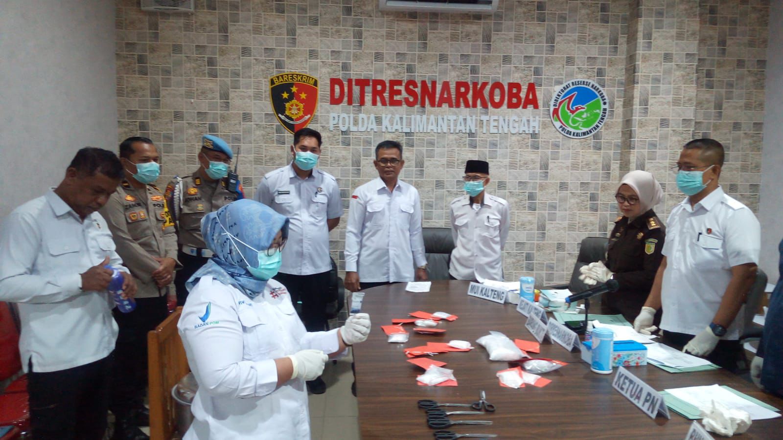 Polda Kalteng Musnahkan 1,09 Kg Sabu dari 12 Kasus, 20 Tersangka Terlibat