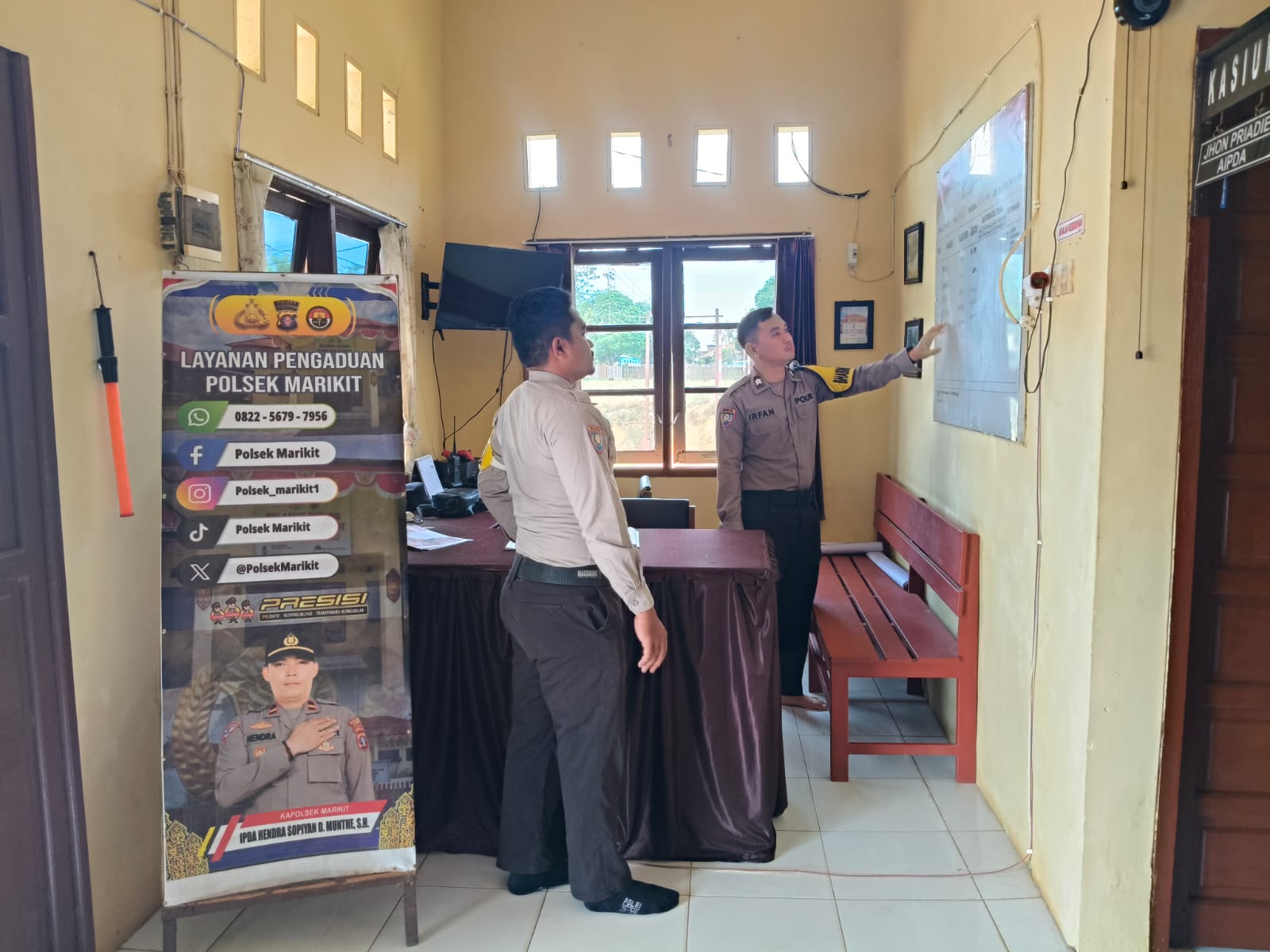 Tingkatkan Keamanan dan Pelayanan Markas Komando (Mako), Pers Polsek Marikit Laksanakan Stand By.