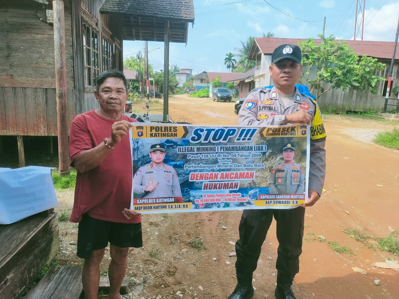 Bhabinkamtibmas Desa Tumbang Labehu Sosialisasi tentang larangan Ilegal Minning.