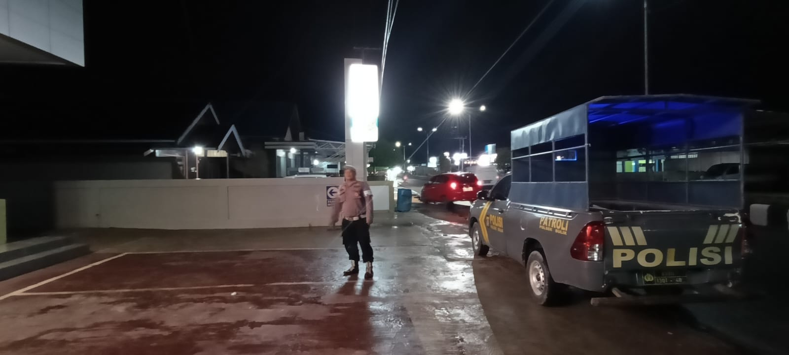 Personel Polsek melaksanakan Patroli di Wilkum Polsek Bulik