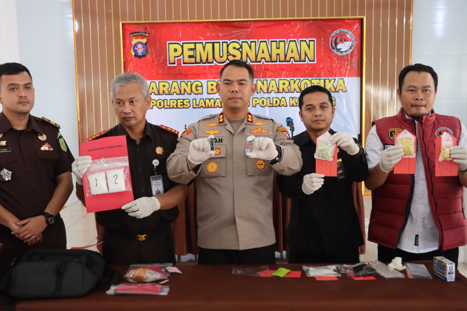 Komitmen Berantas Narkoba, Polres Lamandau Laksanakan Pemusnahan Barang Bukti Sabu