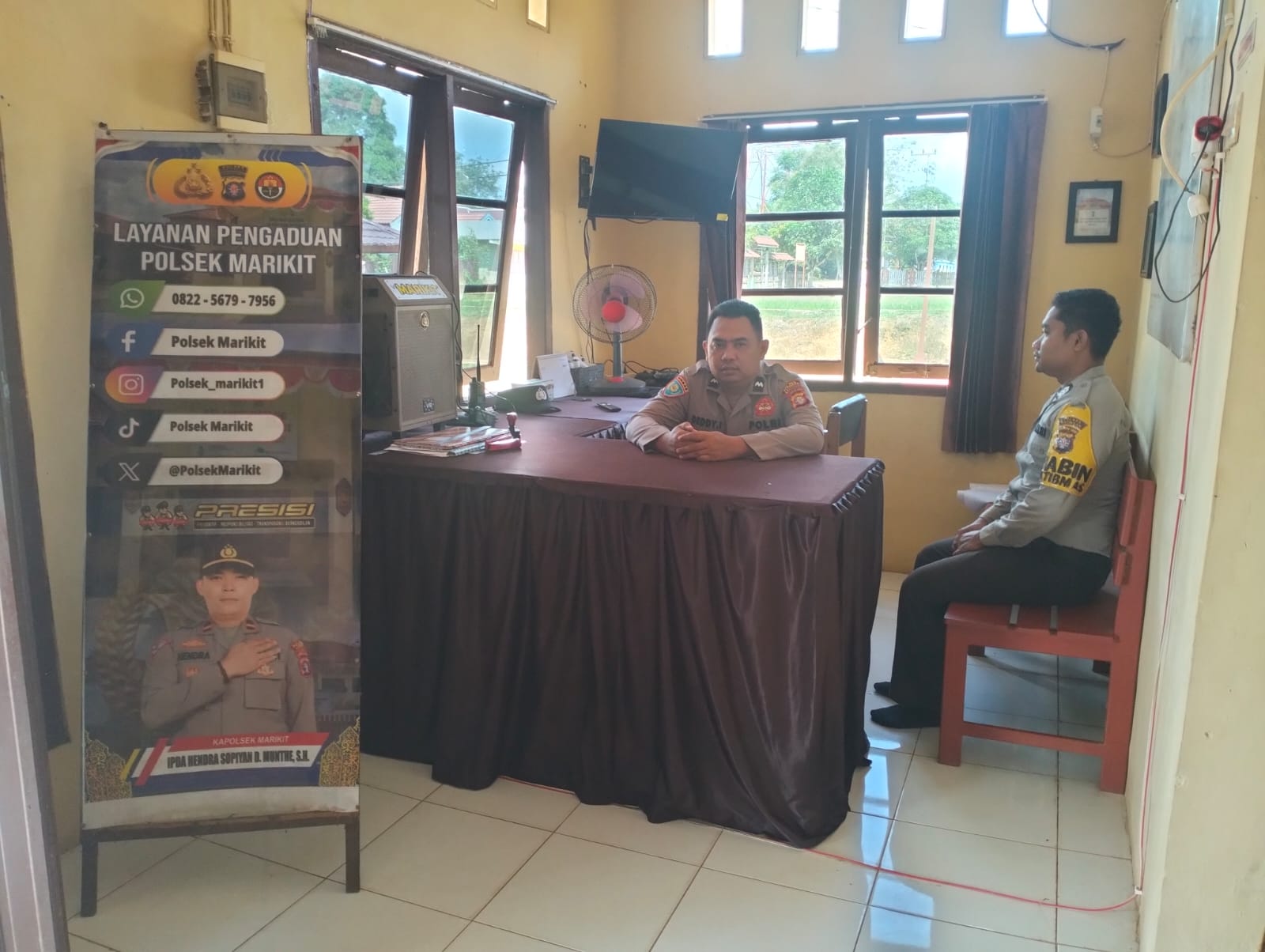 Personil Polsek Marikit Stand By di Mako Penjagaan.