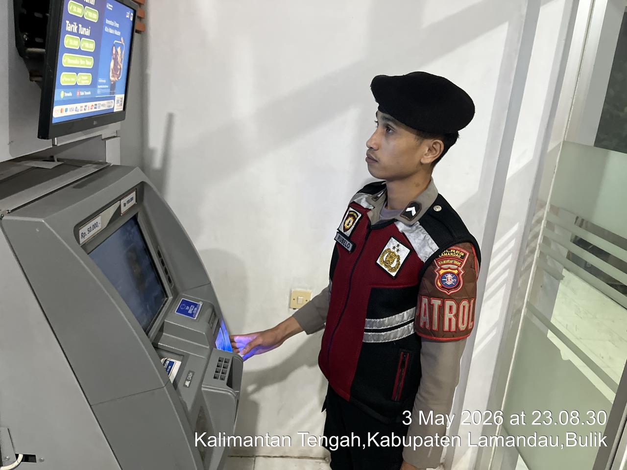 Piket Samapta melaksanakan Patroli di Objek-objek Vital Bank ATM