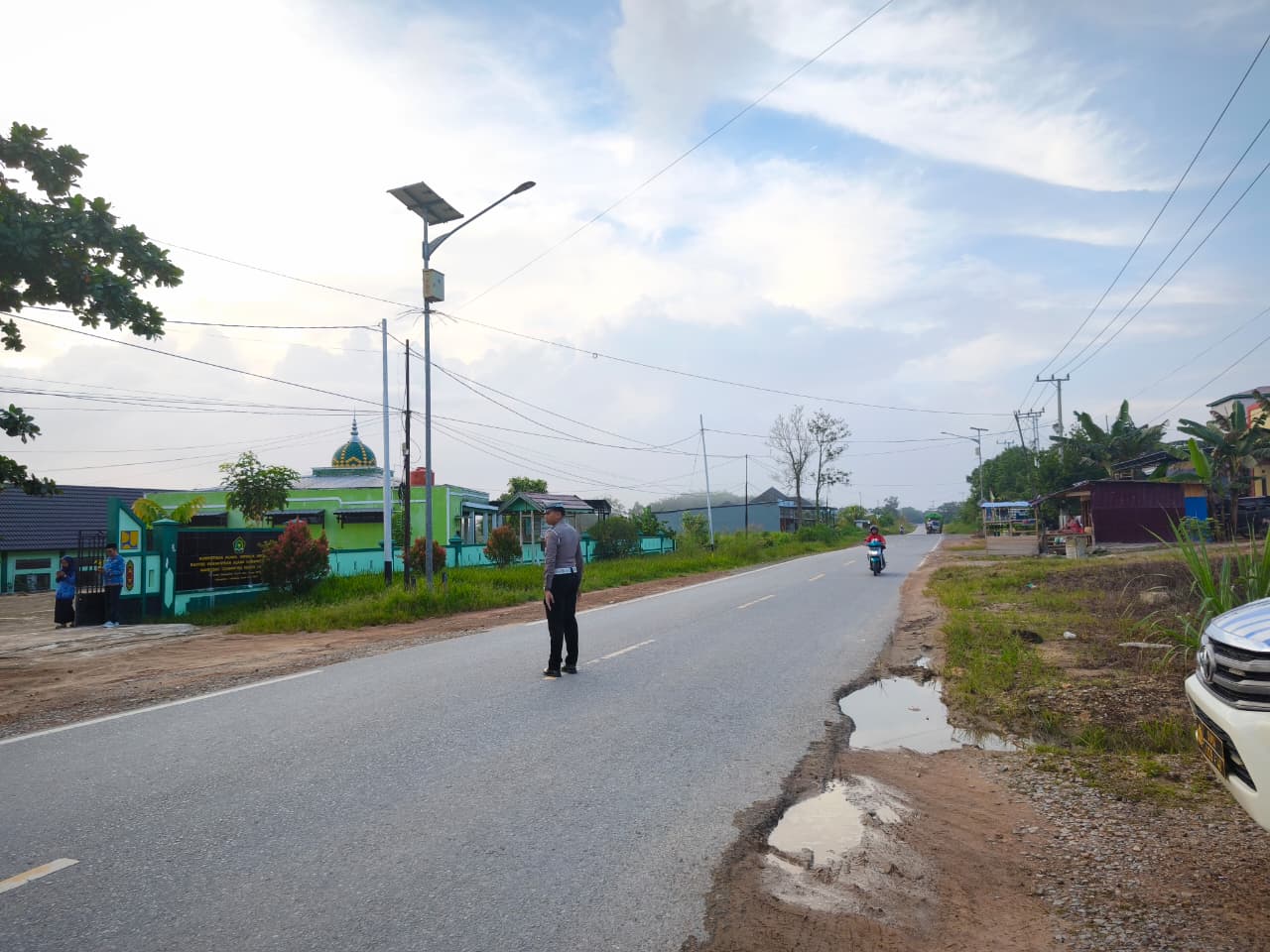 Cegah Kemacetan dan Kecelakaan, Sat Lantas Giatkan Gatur Lalin di MTs Negeri