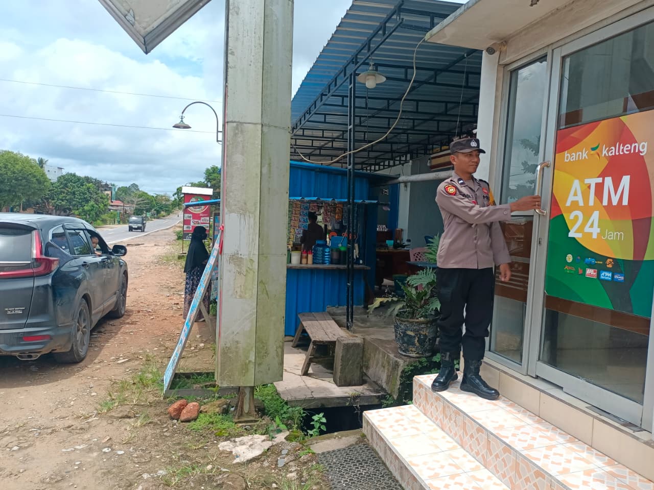 Polda Kalteng, Polres Lamandau, Polsek Sematu Jaya.melaksanakan giat patroli untuk mengantisipasi maraknya aksi tindak kejahatan terutama antisipasi curas, curat dan curanmor (3C)