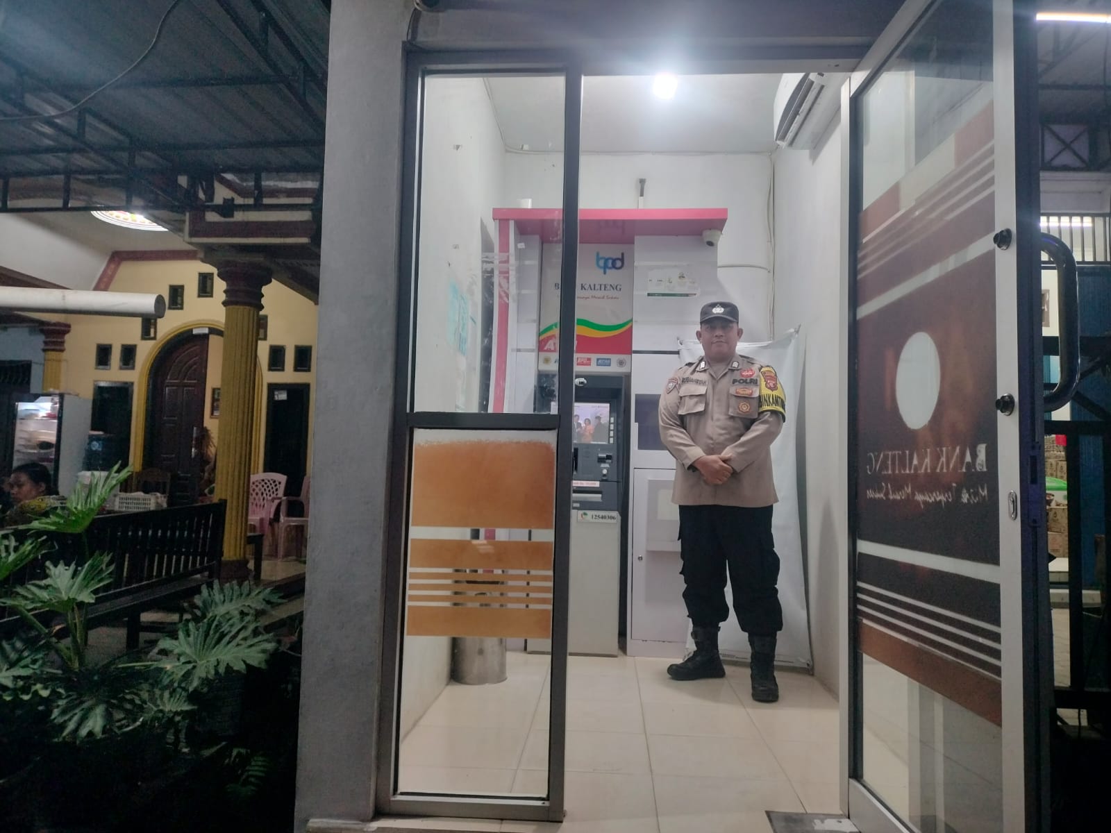 Piket Polsek Patroli ke Perbankan Atm