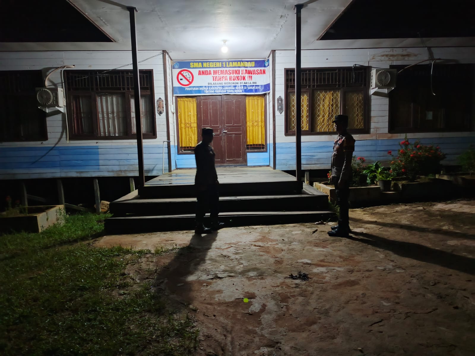 Hadir Di Tengah Masyarakat, Polsek Lamandau Patroli Dialogis Cegah Gangguan Kamtibmas