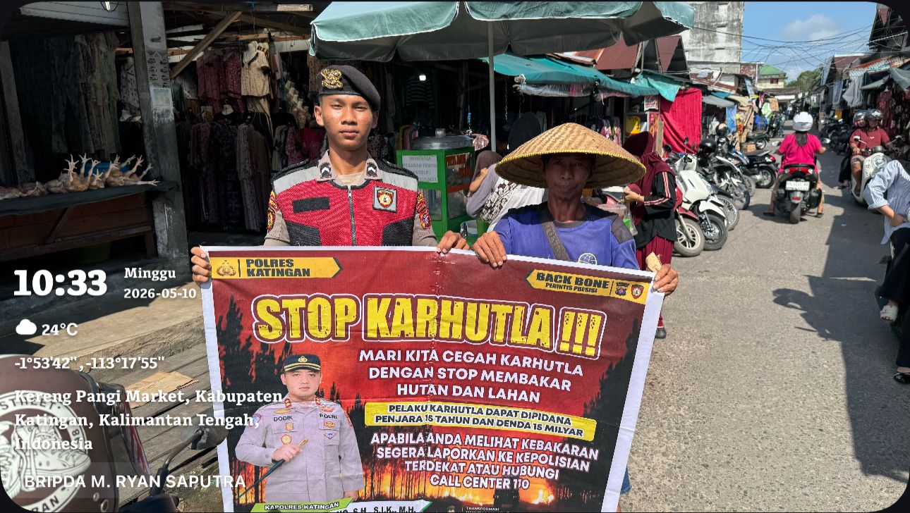 Personel Samapta Polres Katingan Sosialisasikan Pencegahan Karhutla kepada Masyarakat Desa Hampalit.