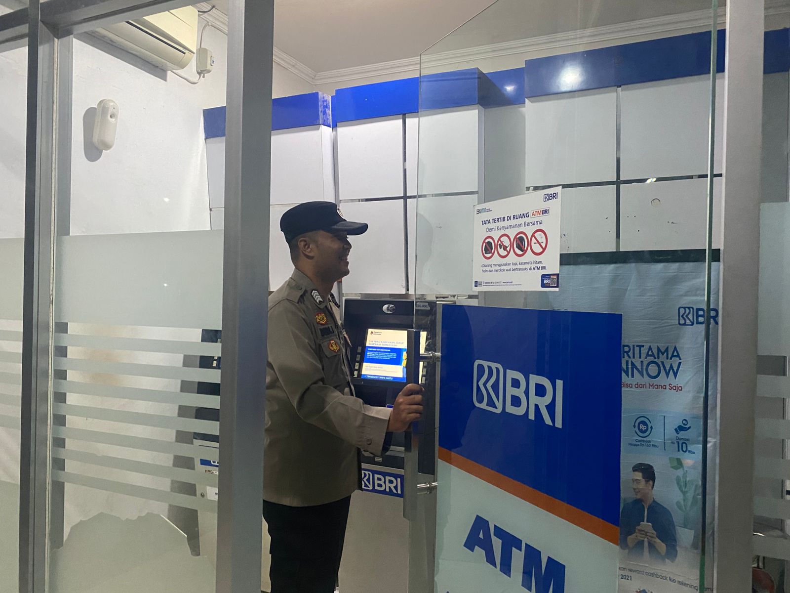 Cegah Gangguan Kamtibmas, Piket Polsek Bulik Patroli ATM