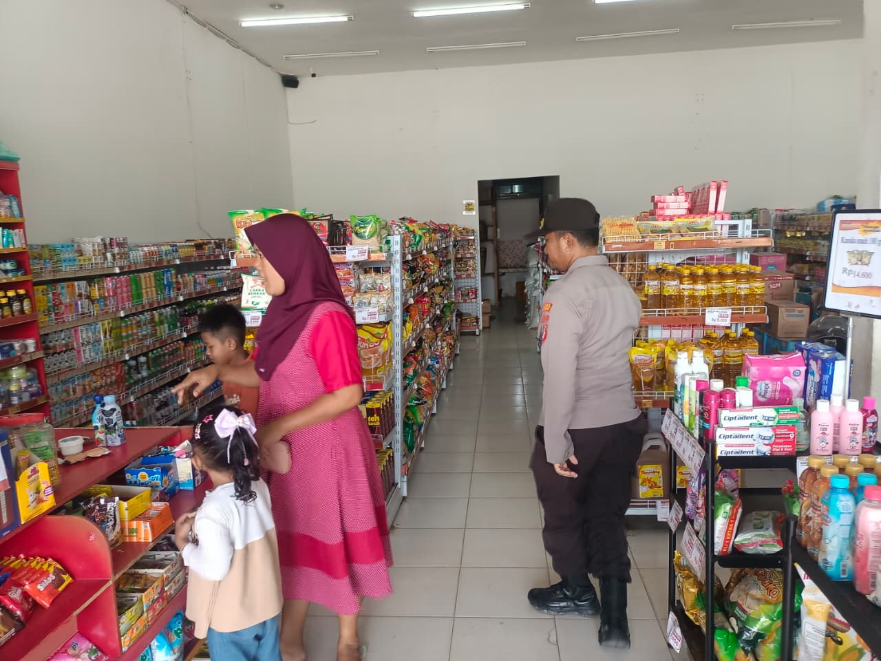 Polsek Sematu jaya Polres Lamandau terus melakukan upaya dalam menjaga keamanan dan ketertiban masyarakat (Kamtibmas) di wilayah hukumnya