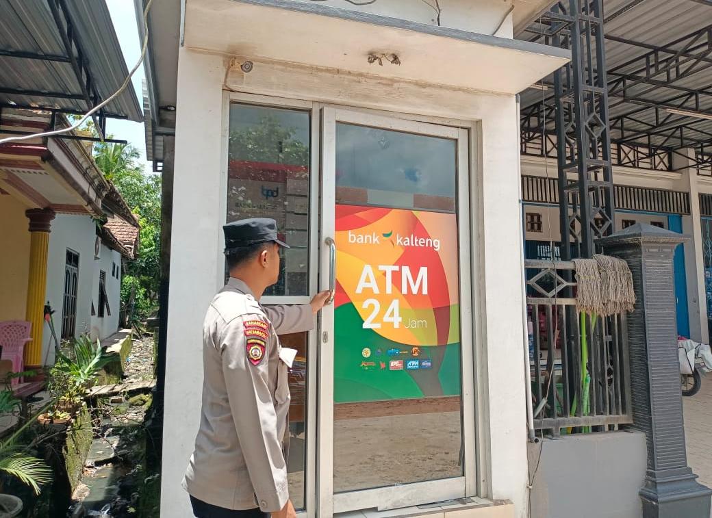 Polda Kalteng, Polres Lamandau, Polsek Sematu Jaya.melaksanakan giat patroli untuk mengantisipasi maraknya aksi tindak kejahatan terutama antisipasi curas, curat dan curanmor (3C)