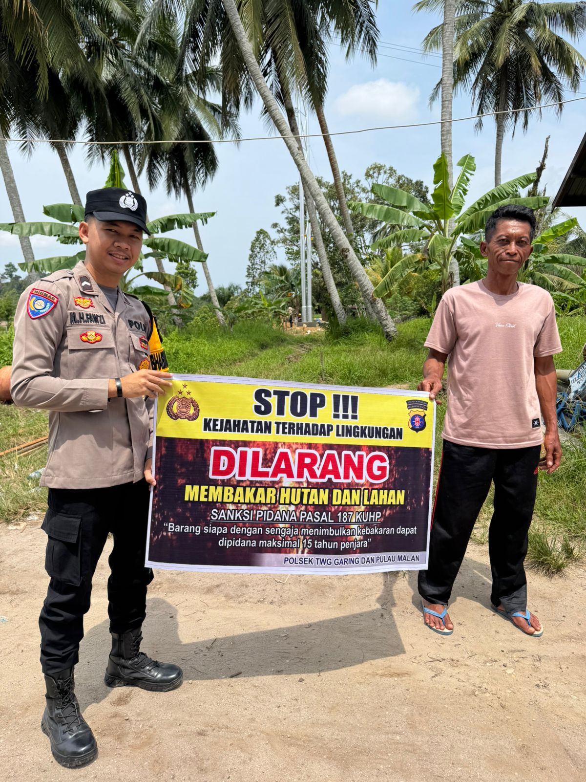 Ciptakan lingkungan sehat Polsek Tws Garing dan Pulau Malan sosialisasi Stop Karhutla.