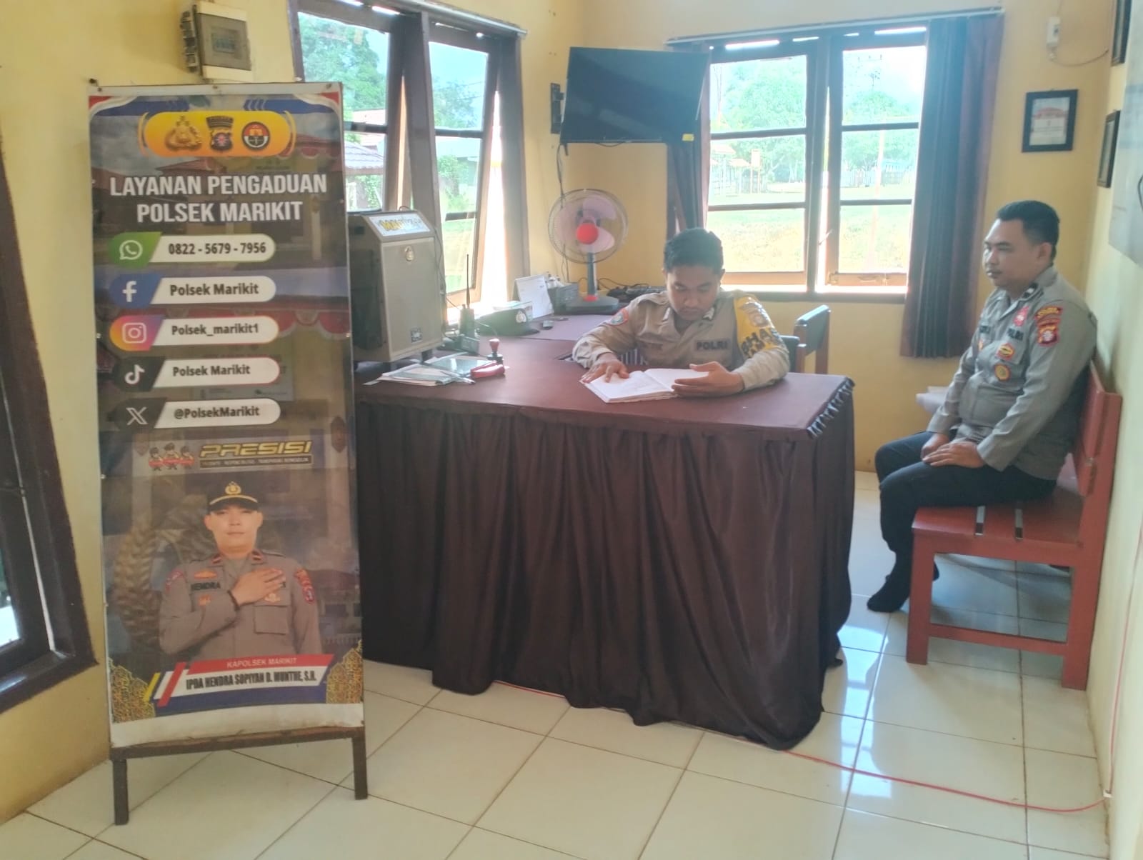Personil Polsek Marikit Stand By di Mako Penjagaan.