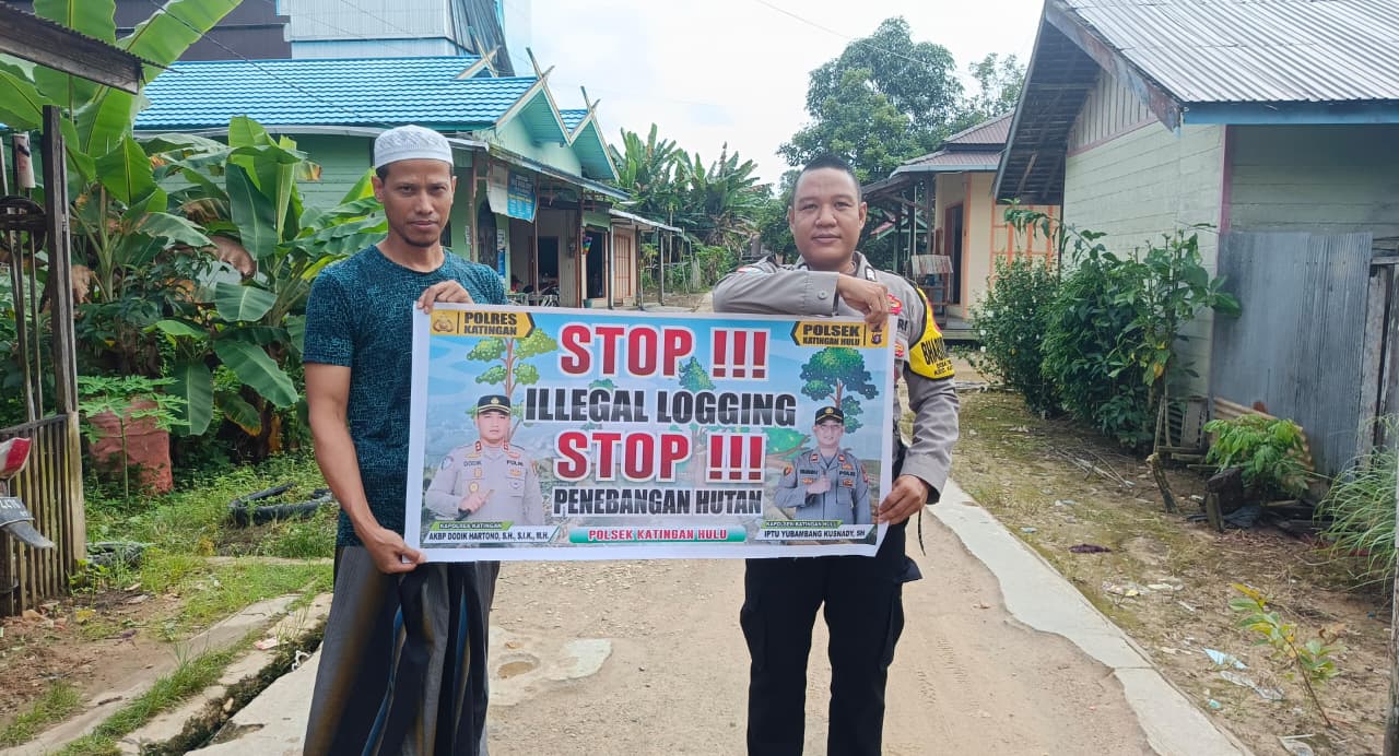 Upaya Pencegahan Penebangan Hutan secara Liar (Ilegal Logging), Bhabinkamtibmas sosialisasi kepada masyarakat.
