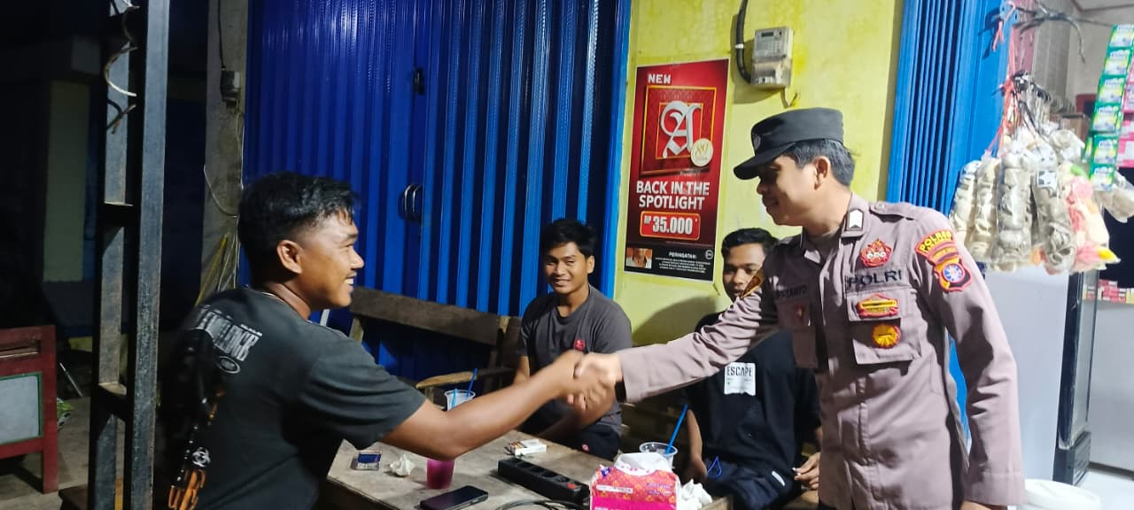Polsek Lamandau sambangi pemuda desa, sampaikan pesan kamtibmas