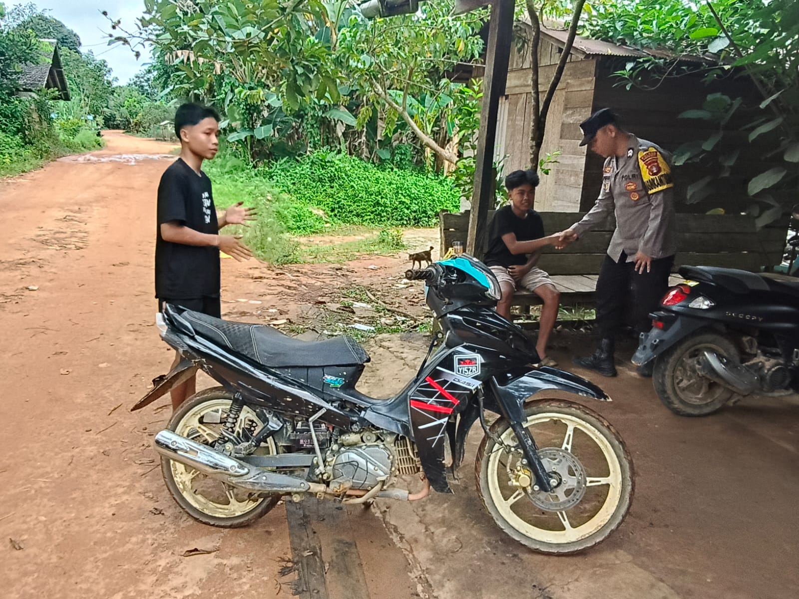 Polri Untuk Masyarakat: Patroli Siang Wujud Komitmen Menjaga Keamanan