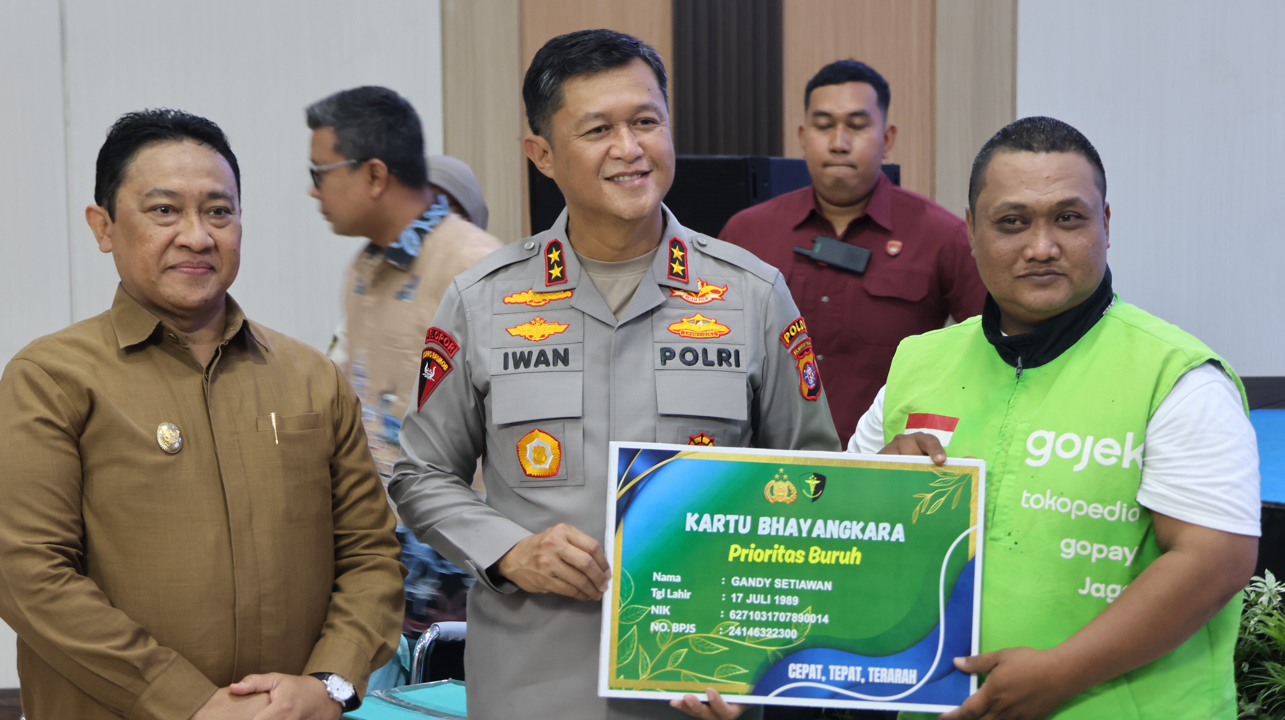Polri Untuk Masyarakat, Ribuan Senyum Warga Dibalik Bakti Kesehatan HUT Bhayangkara ke-80 di Polda Kalteng